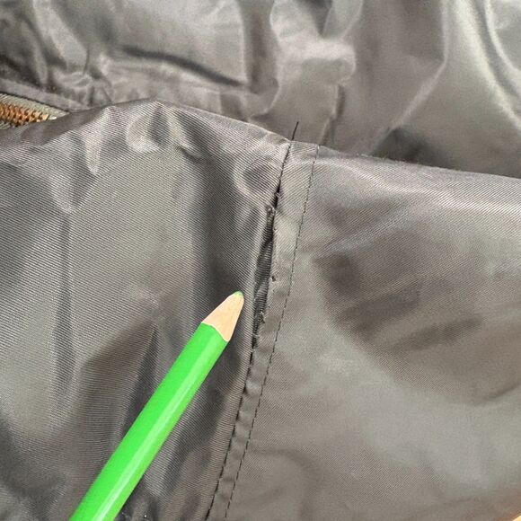 ROTHCO Green Bomber Jacket MA-1 MIL-J-6141 Mens Size XS Orange Lining - Picture 8 of 8